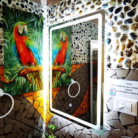 Sunrise House Bed and Breakfast Quepos Exteriör bild